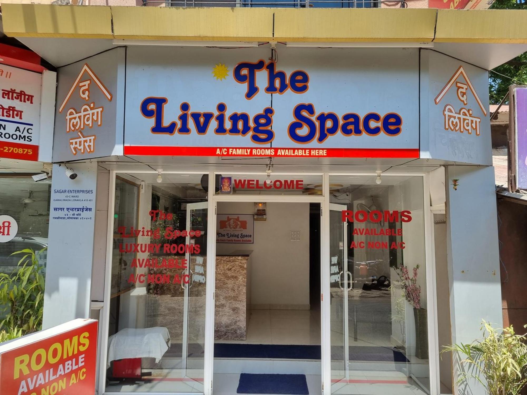 The Living Space Lonavala Eksteriør billede